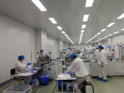 百萬(wàn)口罩馳援比利時(shí) 連云港企業(yè)以實(shí)干書寫抗疫擔(dān)當(dāng)