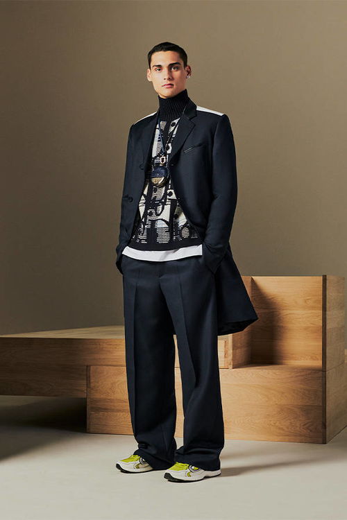 Dior Homme 2022春夏男裝 當(dāng)今日的時(shí)尚成為明日的遺產(chǎn)